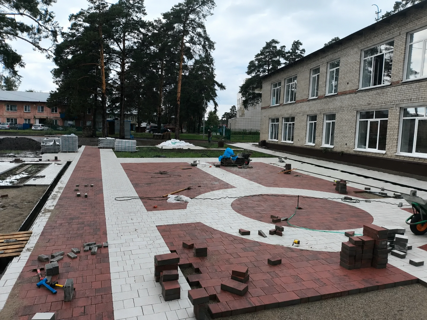 Благоустройство общественной территории по ул. Мира в п. Приобский Благоустройство общественной территории по ул. Мира в п. Приобский