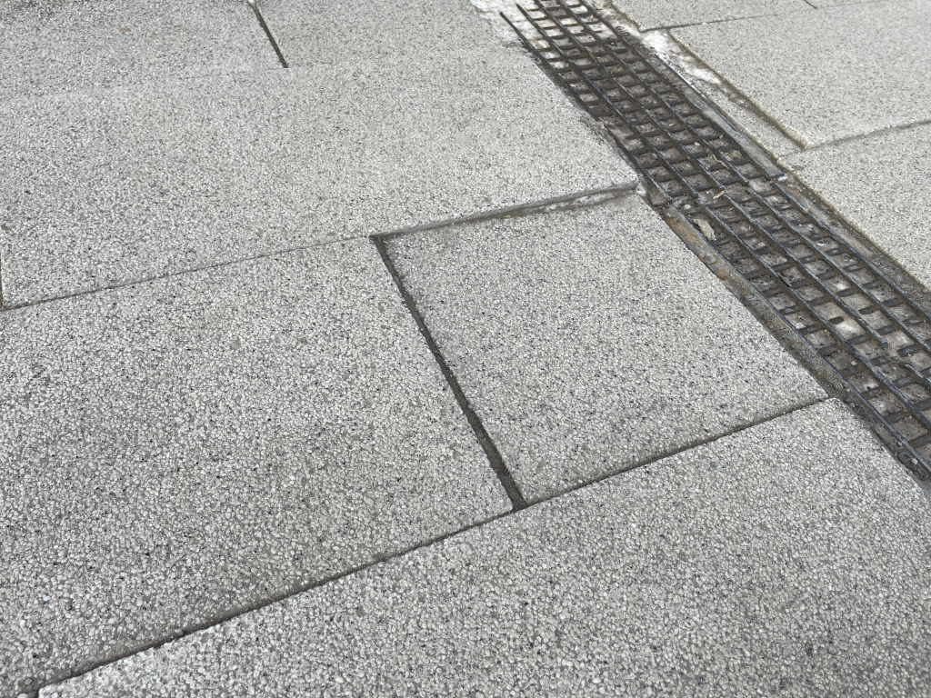 уступы между плитами уступы между плитами