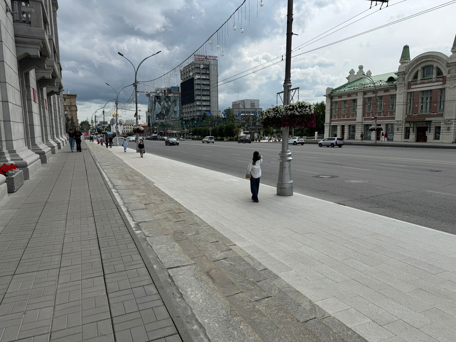 Новые тротуары в центре Новосибирска