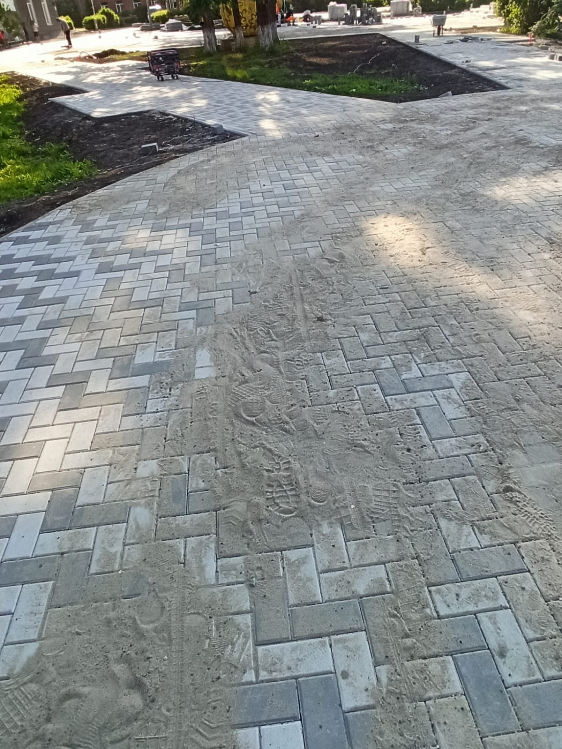 Благоустройство сквера у ДК имени 50-летия Октября в Кемерово