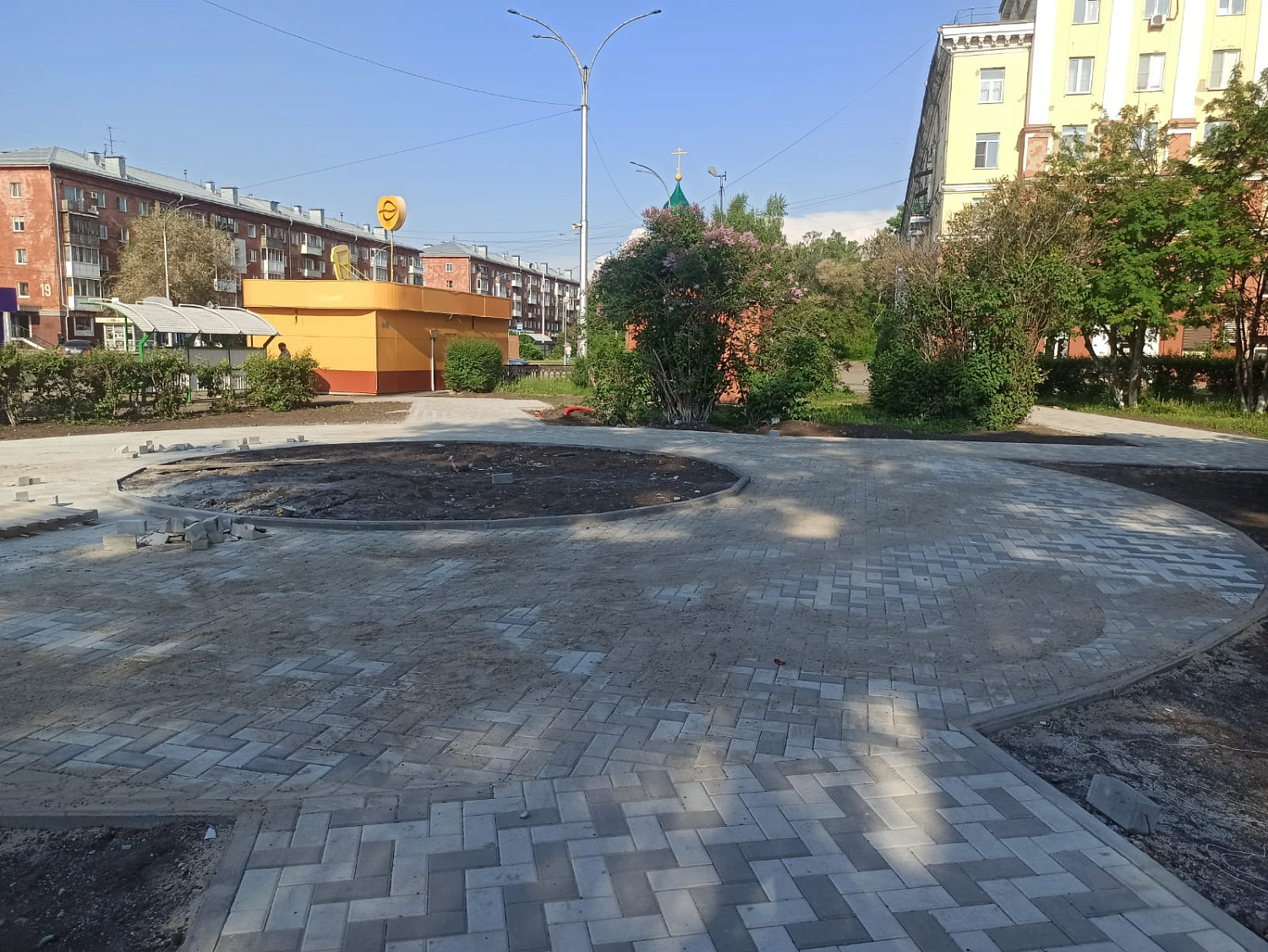 Благоустройство сквера у ДК имени 50-летия Октября в Кемерово