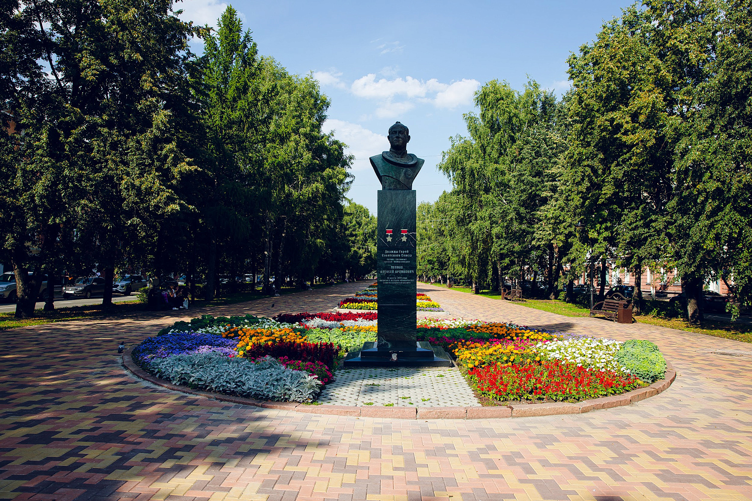 Аллея Славы (ул. Весенняя), Кемерово