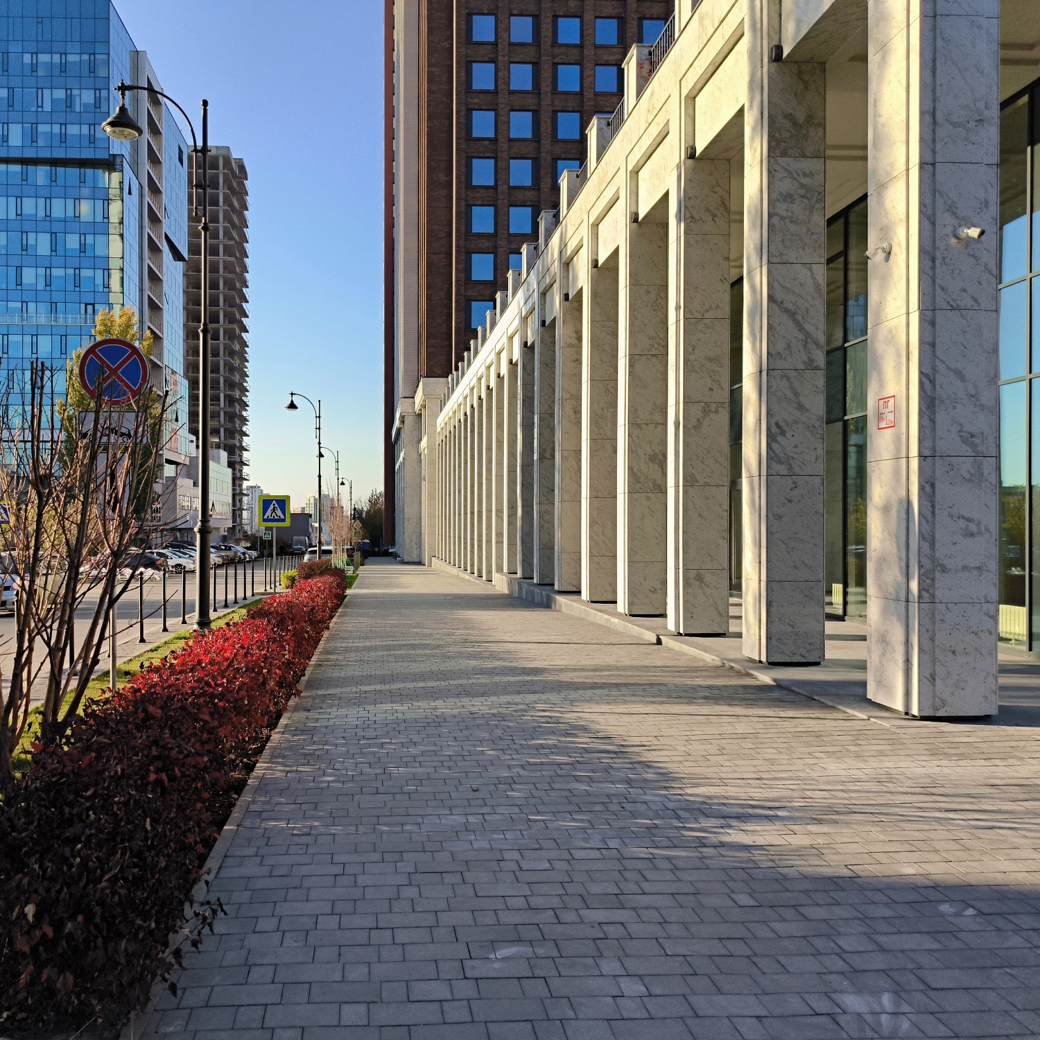 Тротуарная плитка «Городской микс»: основные преимущества и способ укладки