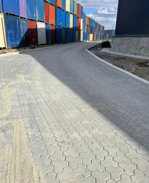 Г.3.Ф.10 Терминальный камень "Трилистник" 197х197х100 Стандарт серый Г.3.Ф.10 Терминальный камень "Трилистник" 197х197х100 Стандарт серый