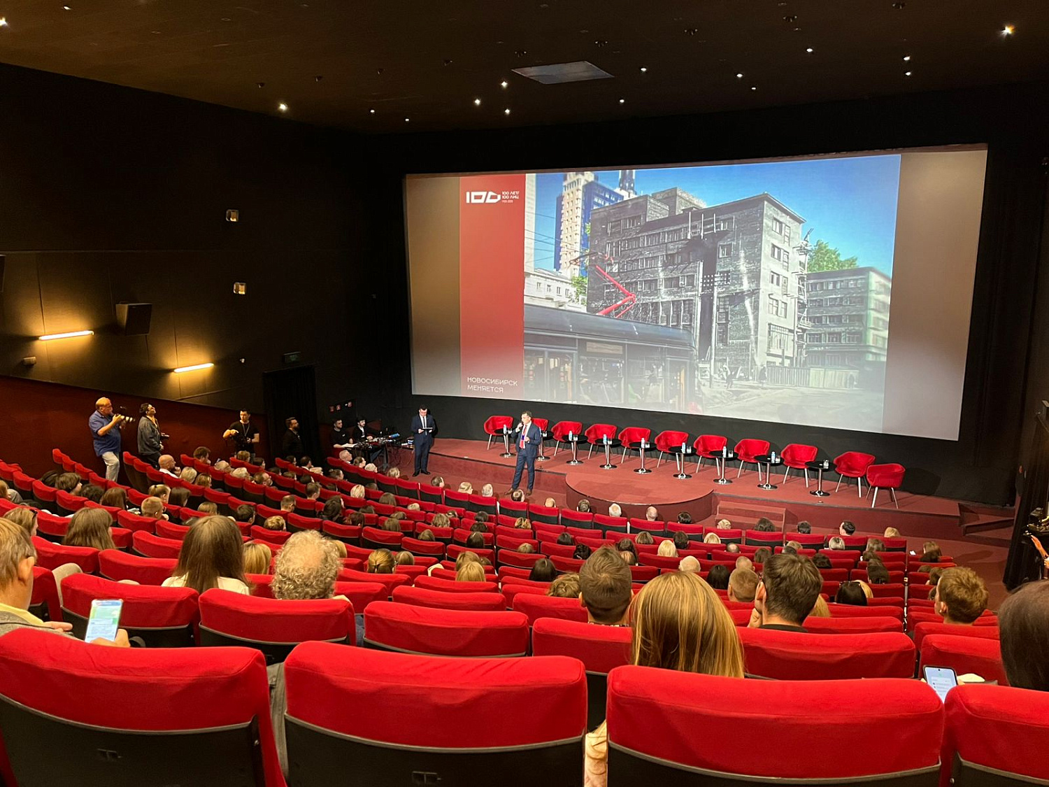 Завод "Ревертек" на "Днях Архитектуры" в Новосибирске