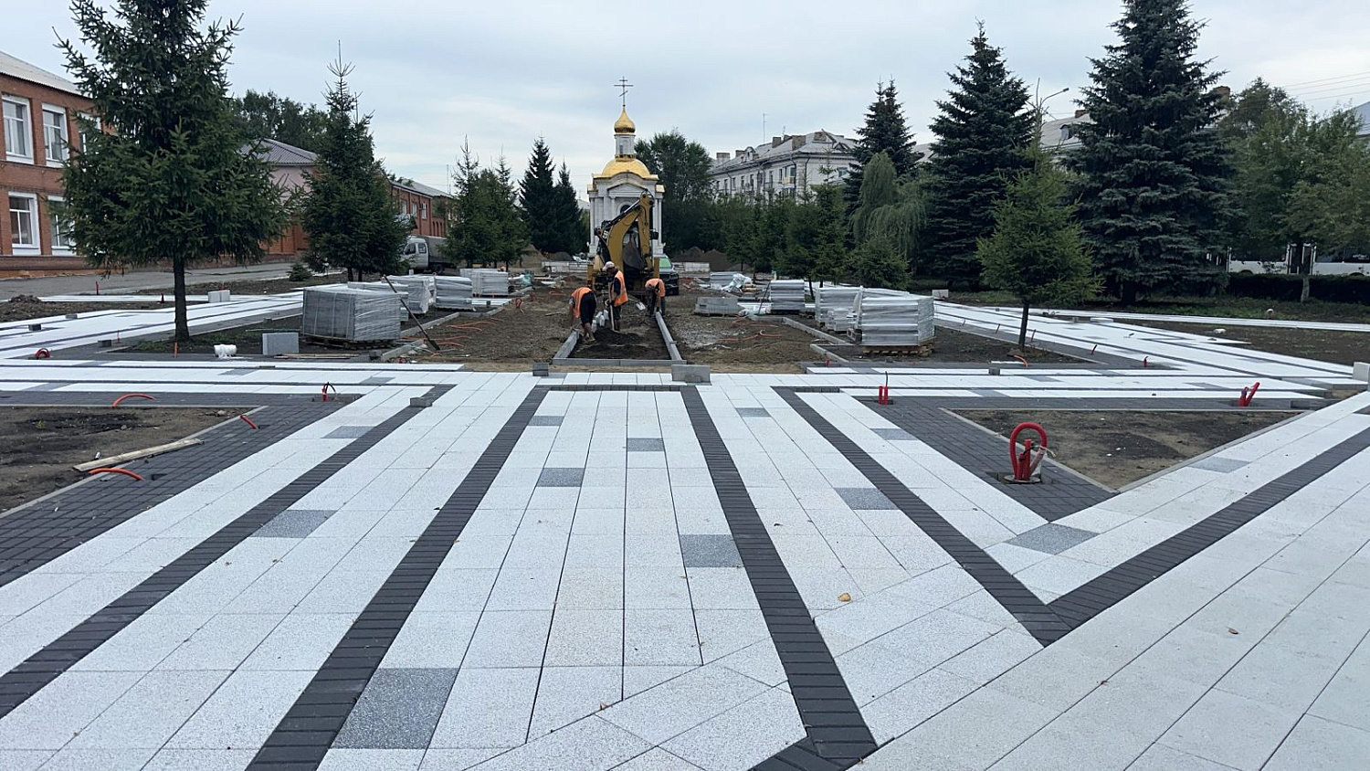 Благоустройство сквера Памяти у часовни "Всех Скорбящих Радость"