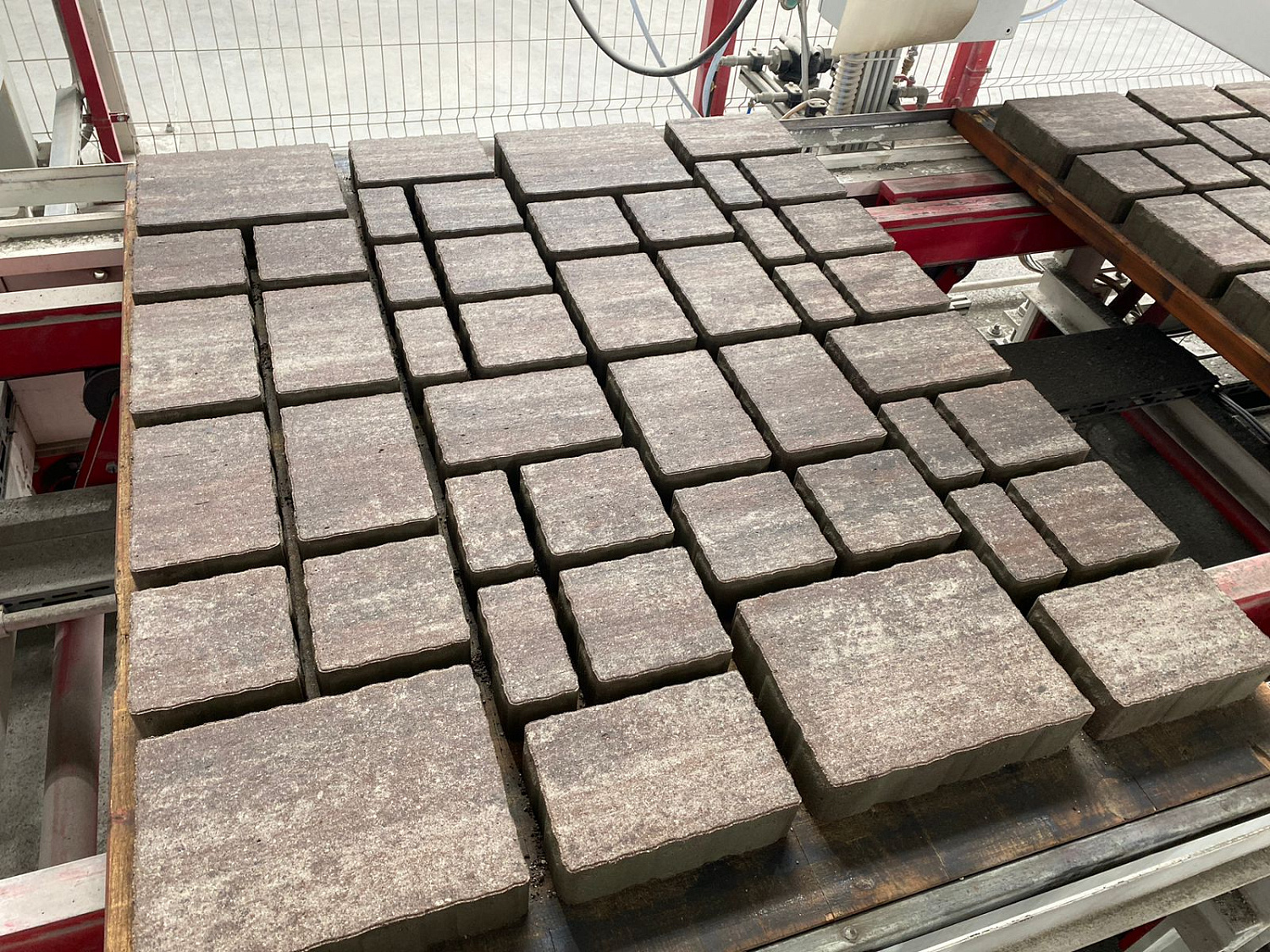 Новинка! Тротуарная плитка «Бавария» в коллекции Колормикс!