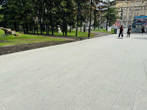 Почему городские тротуары и пешеходные зоны одевают в «светлые одежды»? Почему городские тротуары и пешеходные зоны одевают в «светлые одежды»?