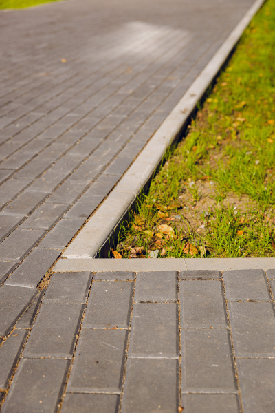 Бортовой камень БР 100.20.8 Стандарт серый