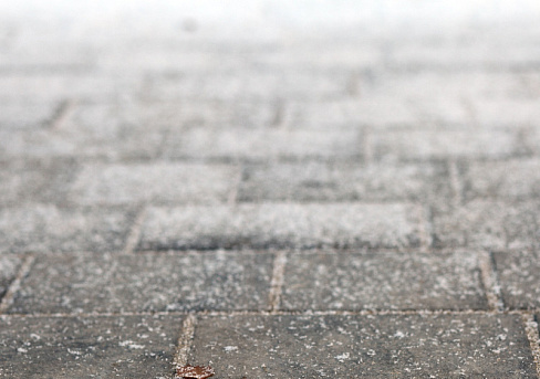 Морозостойкость тротуарной плитки: F-200, F2-200 или F-300?