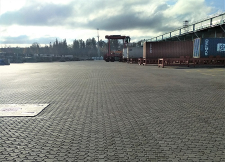 Г.3.Ф.10 Терминальный камень "Трилистник" 197х197х100 Стандарт серый