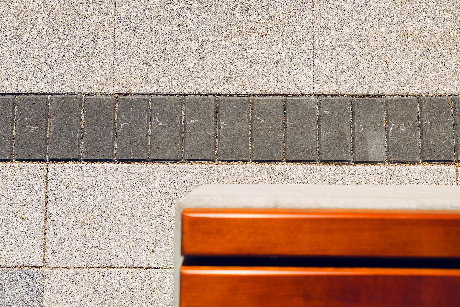 Сквер Памяти у часовни "Всех Скорбящих Радость", г. Ленинск-Кузнецкий